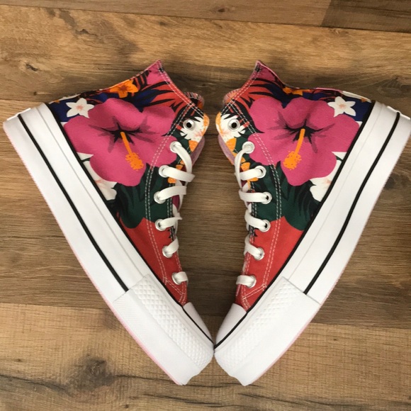 Converse CTAS PLATFORM HIGH TOP BRAND NEW - Picture 4 of 16